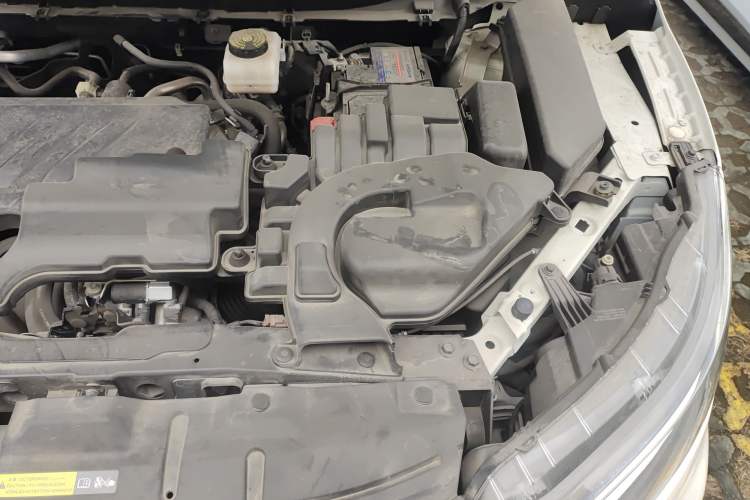 Used Nissan Qashqai 2022 2.0L CVT XV Smart Enjoyment Version Engine Bay Left