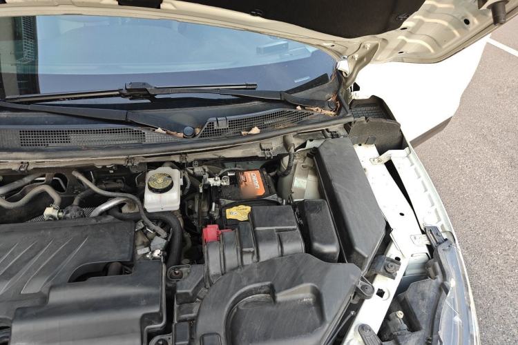 Used Nissan Qashqai 2022 2.0L CVT XV Premier Luxury Edition Engine Bay Left