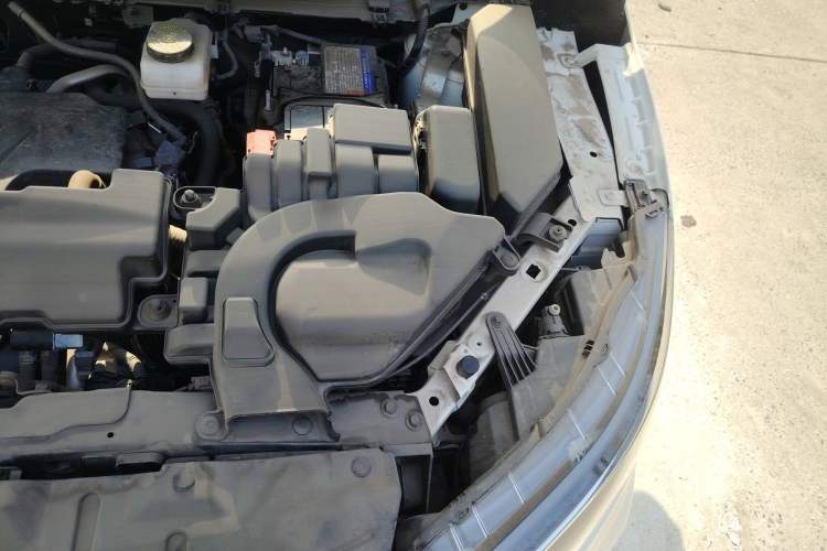 Used Nissan Qashqai 2022 2.0L CVT XV Smart Enjoyment Version Engine Bay Left