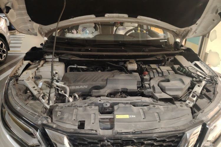 Used Nissan Qashqai 2022 2.0L CVT XV Premier Luxury Edition Engine Bay