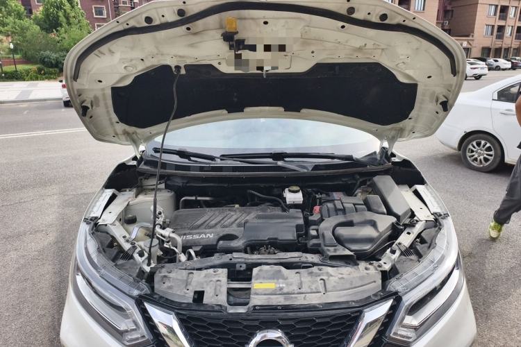 Used Nissan Qashqai 2022 2.0L CVT XV Premier Luxury Edition Engine Bay