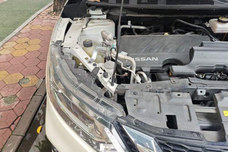 Used Nissan Qashqai 2022 2.0L CVT XV Smart Enjoyment Version Engine Bay Right