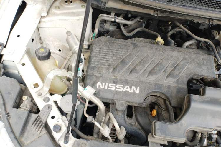 Used Nissan Qashqai 2022 2.0L CVT XV Premier Luxury Edition Engine Bay Right