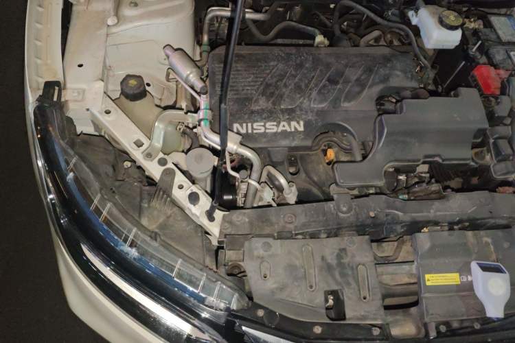 Used Nissan Qashqai 2022 2.0L CVT XV Premier Luxury Edition Engine Bay Right