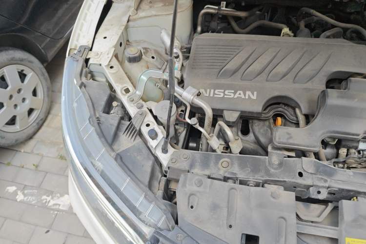 Used Nissan Qashqai 2022 2.0L CVT XV Premier Luxury Edition Engine Bay Right