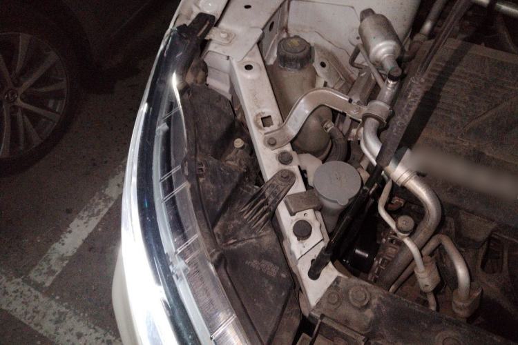 Used Nissan Qashqai 2022 2.0L CVT XV Premier Luxury Edition Engine Bay Right
