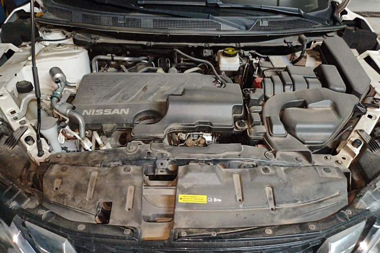 Used Nissan Qashqai 2022 2.0L CVT XV Premier Luxury Edition Engine Bay