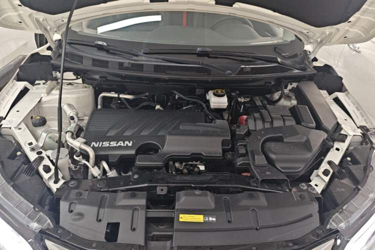 Used Nissan Qashqai 2022 2.0L CVT XV Premier Luxury Edition Engine Bay
