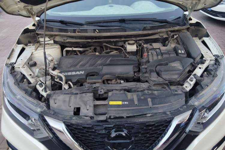 Used Nissan Qashqai 2022 2.0L CVT XV Smart Enjoyment Version Engine Bay