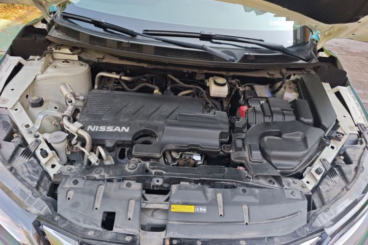 Used Nissan Qashqai 2022 2.0L CVT XV Premier Luxury Edition Engine Bay