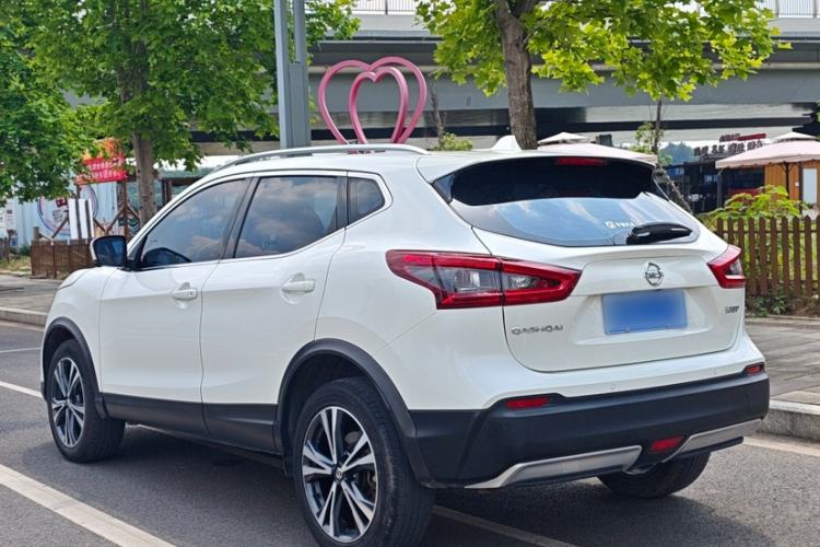 Used Nissan Qashqai 2022 2.0L CVT XV Premier Luxury Edition Exterior 1
