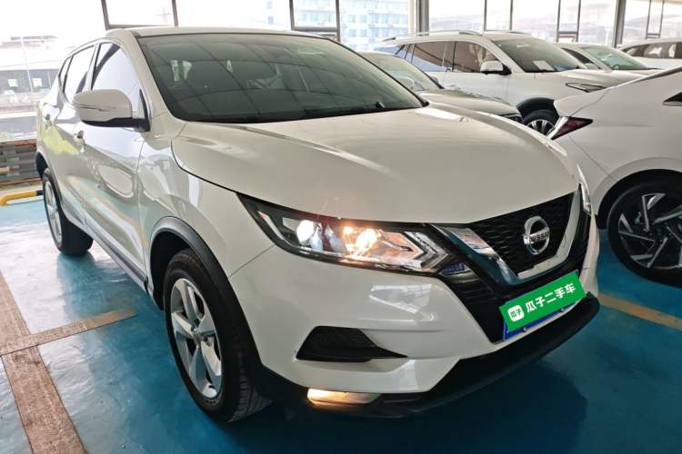 Used Nissan Qashqai 2022 2.0L CVT XV Smart Enjoyment Version Exterior 1