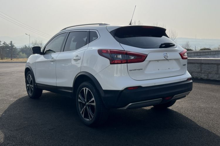 Used Nissan Qashqai 2022 2.0L CVT XV Premier Luxury Edition Exterior 1