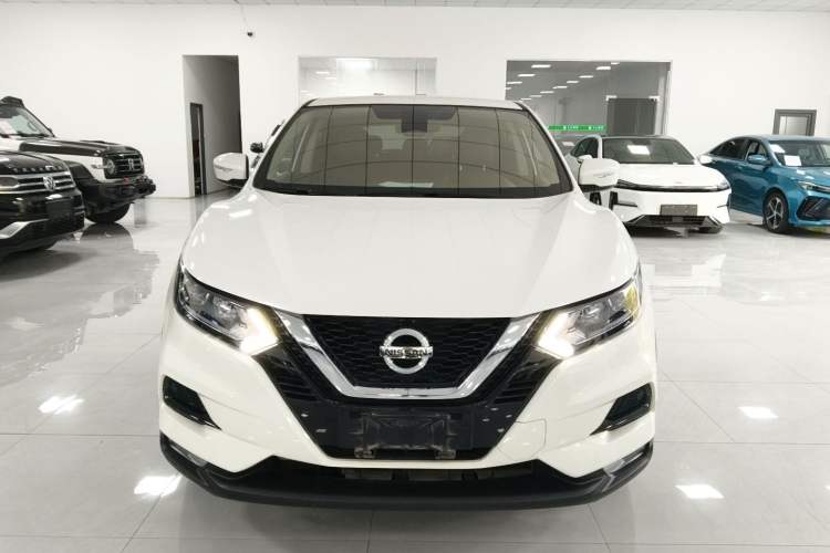 Used Nissan Qashqai 2022 2.0L CVT XV Smart Enjoyment Version Exterior 1
