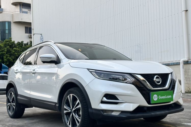 Used Nissan Qashqai 2022 2.0L CVT XV Premier Luxury Edition Exterior 2