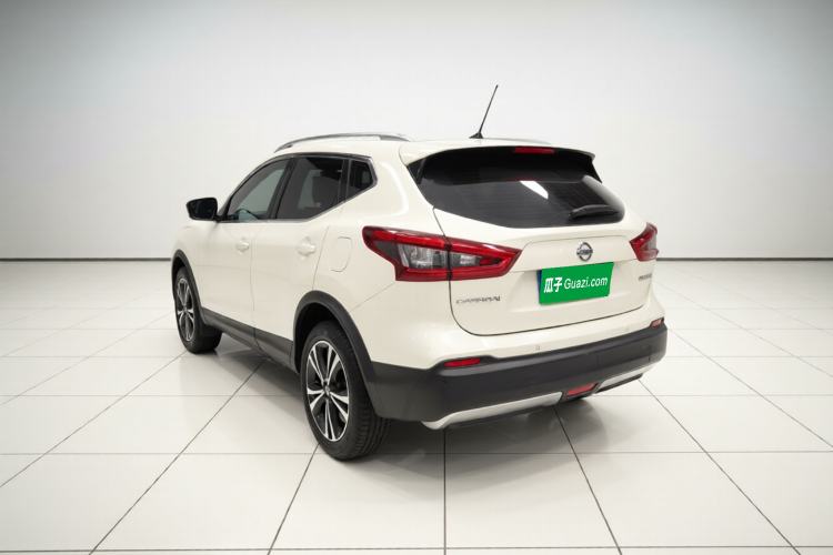 Used Nissan Qashqai 2022 2.0L CVT XV Premier Luxury Edition Exterior 2