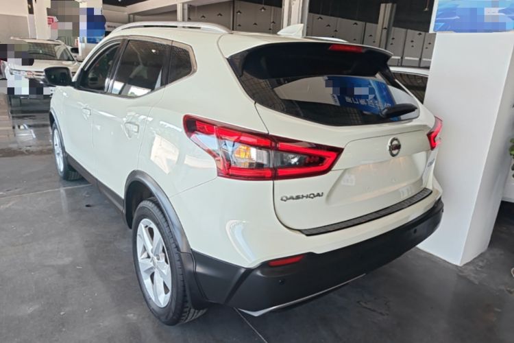 Used Nissan Qashqai 2022 2.0L CVT XV Smart Enjoyment Version Exterior 2