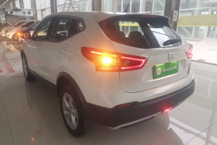 Used Nissan Qashqai 2022 2.0L CVT XV Smart Enjoyment Version Exterior 2