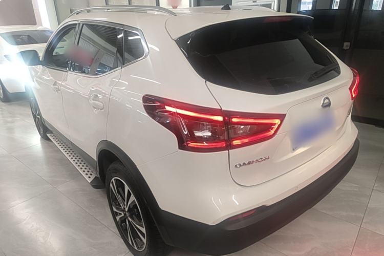 Used Nissan Qashqai 2022 2.0L CVT XV Premier Luxury Edition Exterior 2