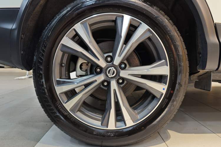 Used Nissan Qashqai 2022 2.0L CVT XV Premier Luxury Edition Exterior 2