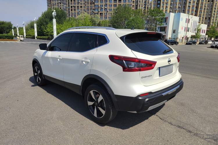 Used Nissan Qashqai 2022 2.0L CVT XV Smart Enjoyment Version Exterior 3