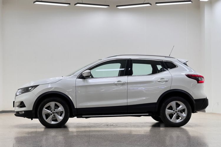Used Nissan Qashqai 2022 2.0L CVT XV Smart Enjoyment Version Exterior 3