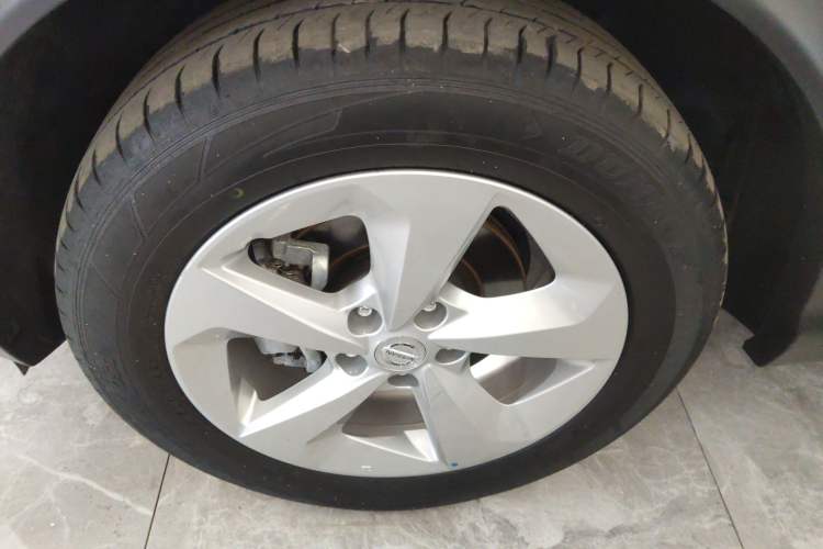 Used Nissan Qashqai 2022 2.0L CVT XV Smart Enjoyment Version Exterior 3