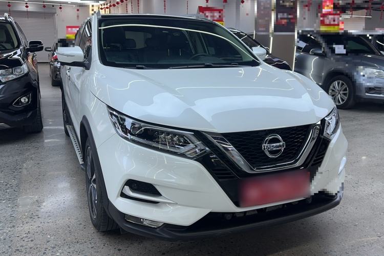 Used Nissan Qashqai 2022 2.0L CVT XV Premier Luxury Edition Exterior 3