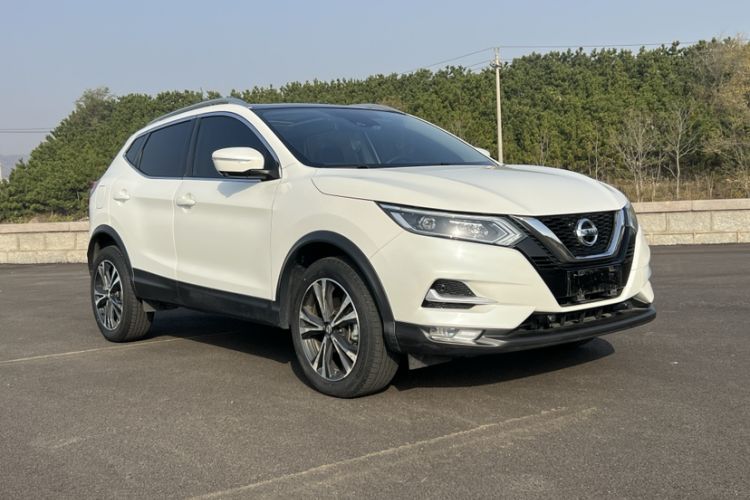 Used Nissan Qashqai 2022 2.0L CVT XV Premier Luxury Edition Exterior 3