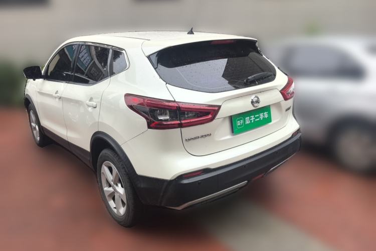 Used Nissan Qashqai 2022 2.0L CVT XV Smart Enjoyment Version Exterior 3