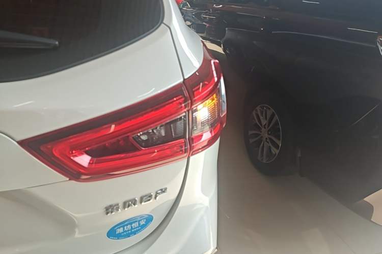 Used Nissan Qashqai 2022 2.0L CVT XV Premier Luxury Edition Exterior 3