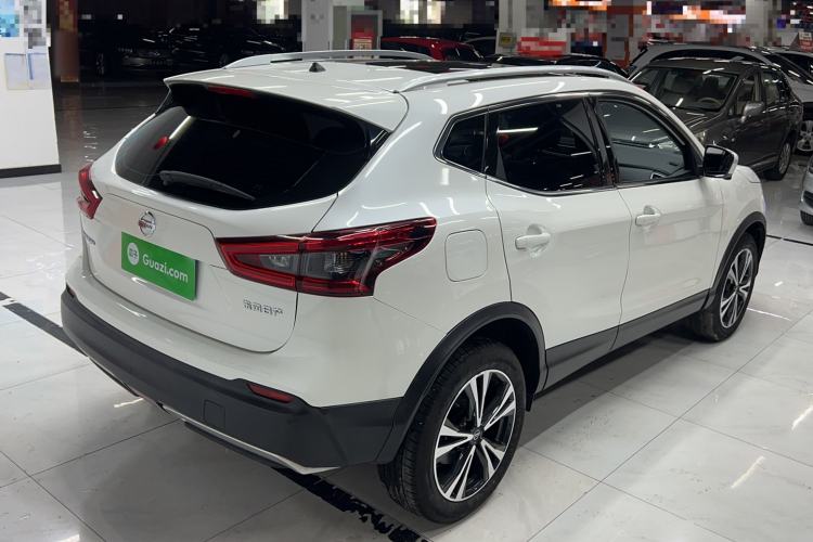 Used Nissan Qashqai 2022 2.0L CVT XV Premier Luxury Edition Exterior 3