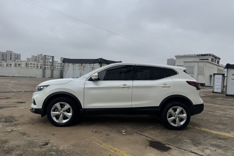 Used Nissan Qashqai 2022 2.0L CVT XV Smart Enjoyment Version Exterior 4