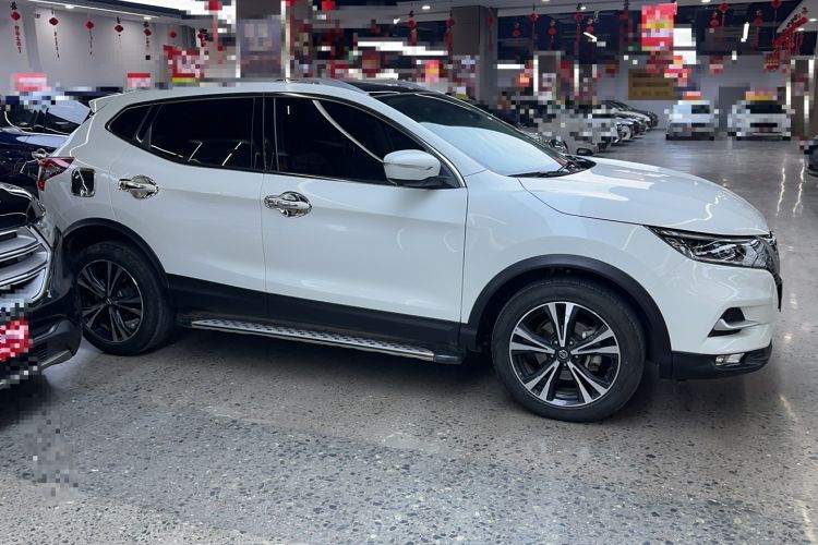 Used Nissan Qashqai 2022 2.0L CVT XV Premier Luxury Edition Exterior 4