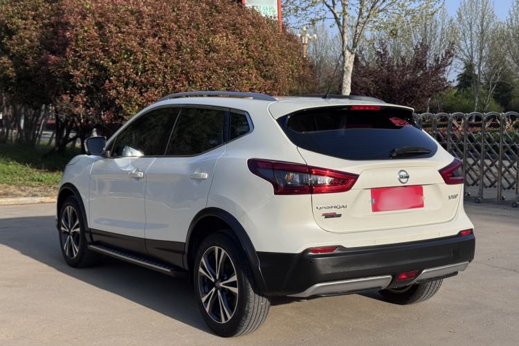 Used Nissan Qashqai 2022 2.0L CVT XV Premier Luxury Edition Exterior 5