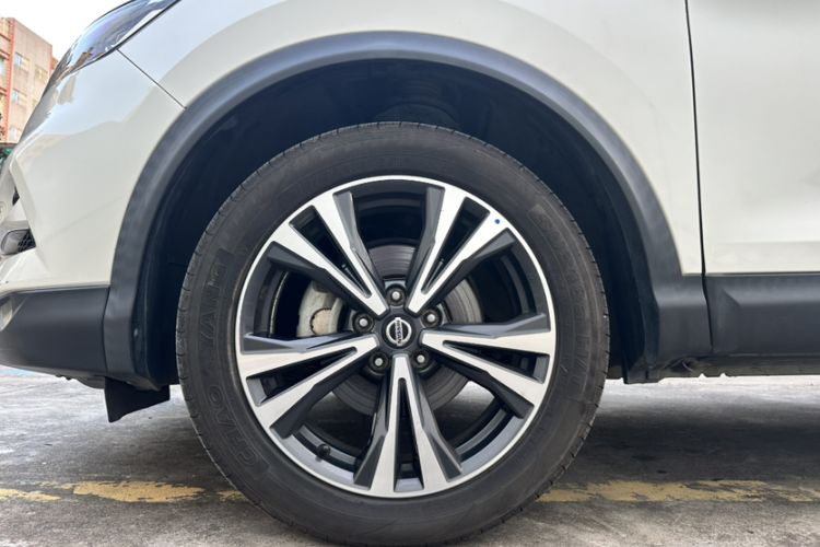 Used Nissan Qashqai 2022 2.0L CVT XV Premier Luxury Edition Exterior 5
