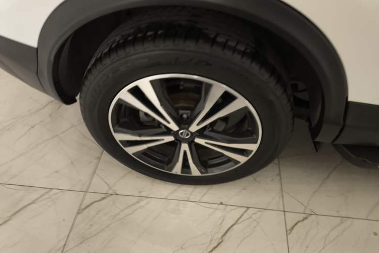 Used Nissan Qashqai 2022 2.0L CVT XV Premier Luxury Edition Exterior 5