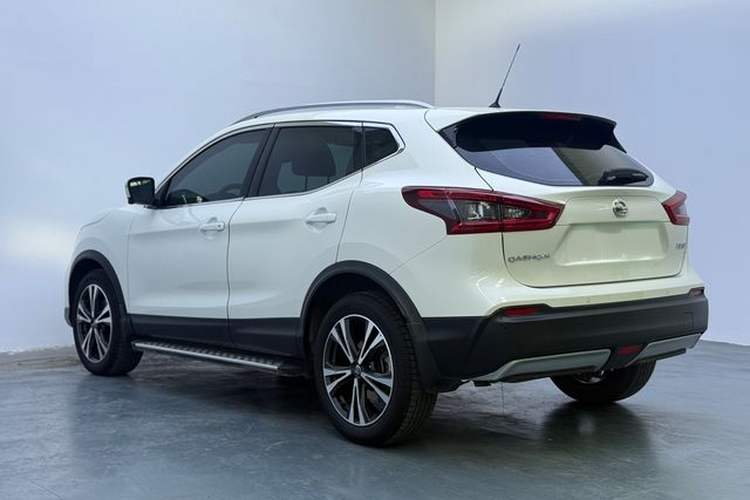 Used Nissan Qashqai 2022 2.0L CVT XV Premier Luxury Edition Exterior 5