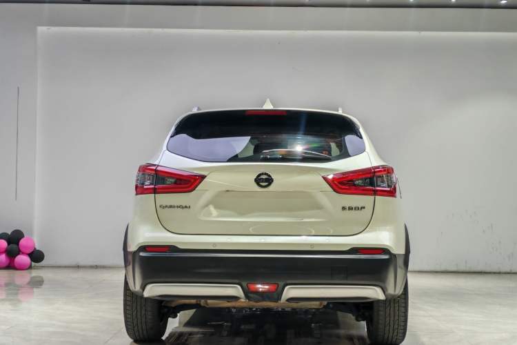 Used Nissan Qashqai 2022 2.0L CVT XV Premier Luxury Edition Exterior 5