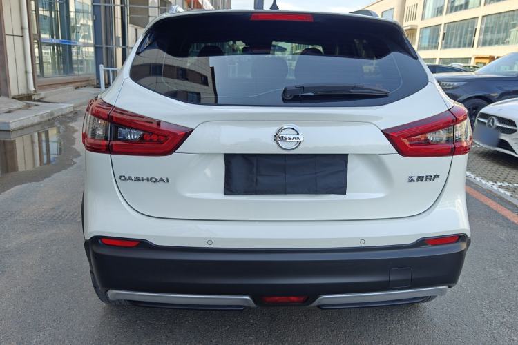Used Nissan Qashqai 2022 2.0L CVT XV Premier Luxury Edition Exterior 6