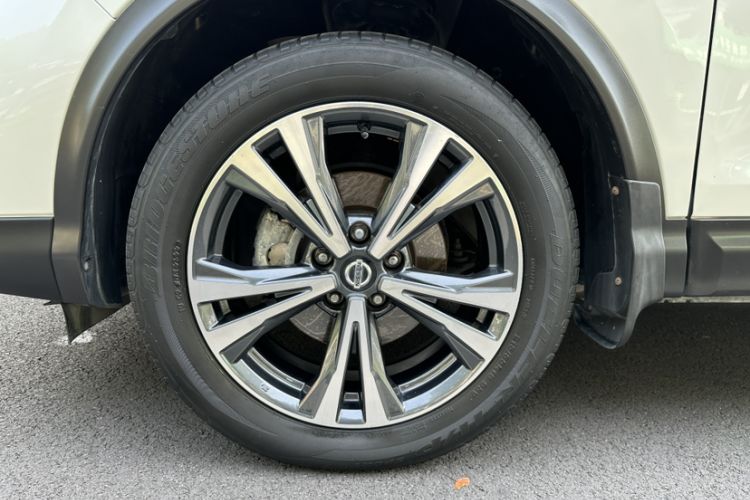 Used Nissan Qashqai 2022 2.0L CVT XV Premier Luxury Edition Exterior 6
