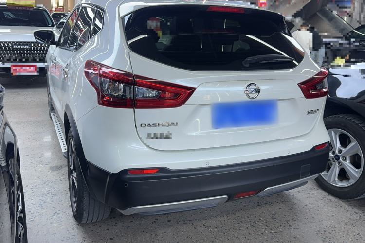 Used Nissan Qashqai 2022 2.0L CVT XV Premier Luxury Edition Exterior 6