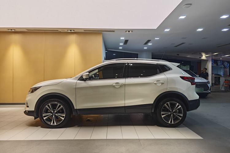 Used Nissan Qashqai 2022 2.0L CVT XV Premier Luxury Edition Exterior 7
