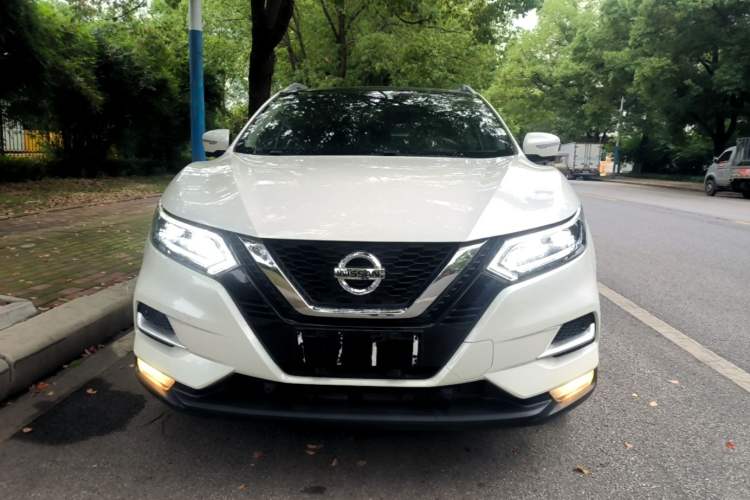 Used Nissan Qashqai 2022 2.0L CVT XV Premier Luxury Edition Front