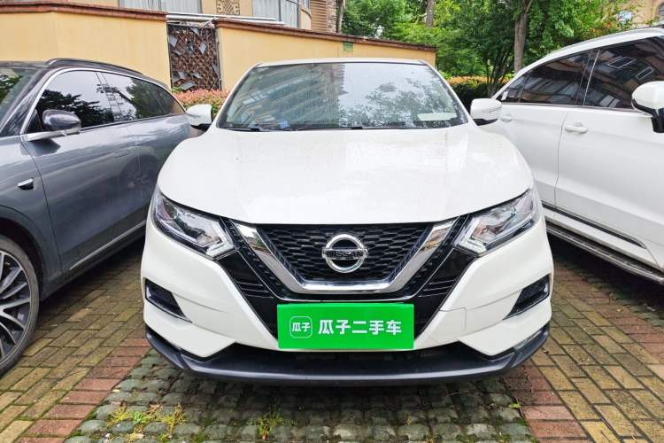 Used Nissan Qashqai 2022 2.0L CVT XV Smart Enjoyment Version Front