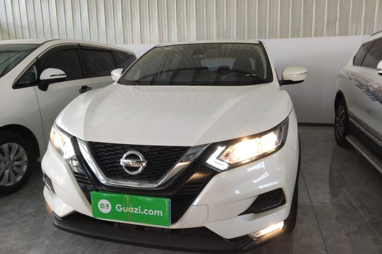 Used Nissan Qashqai 2022 2.0L CVT XV Smart Enjoyment Version Front