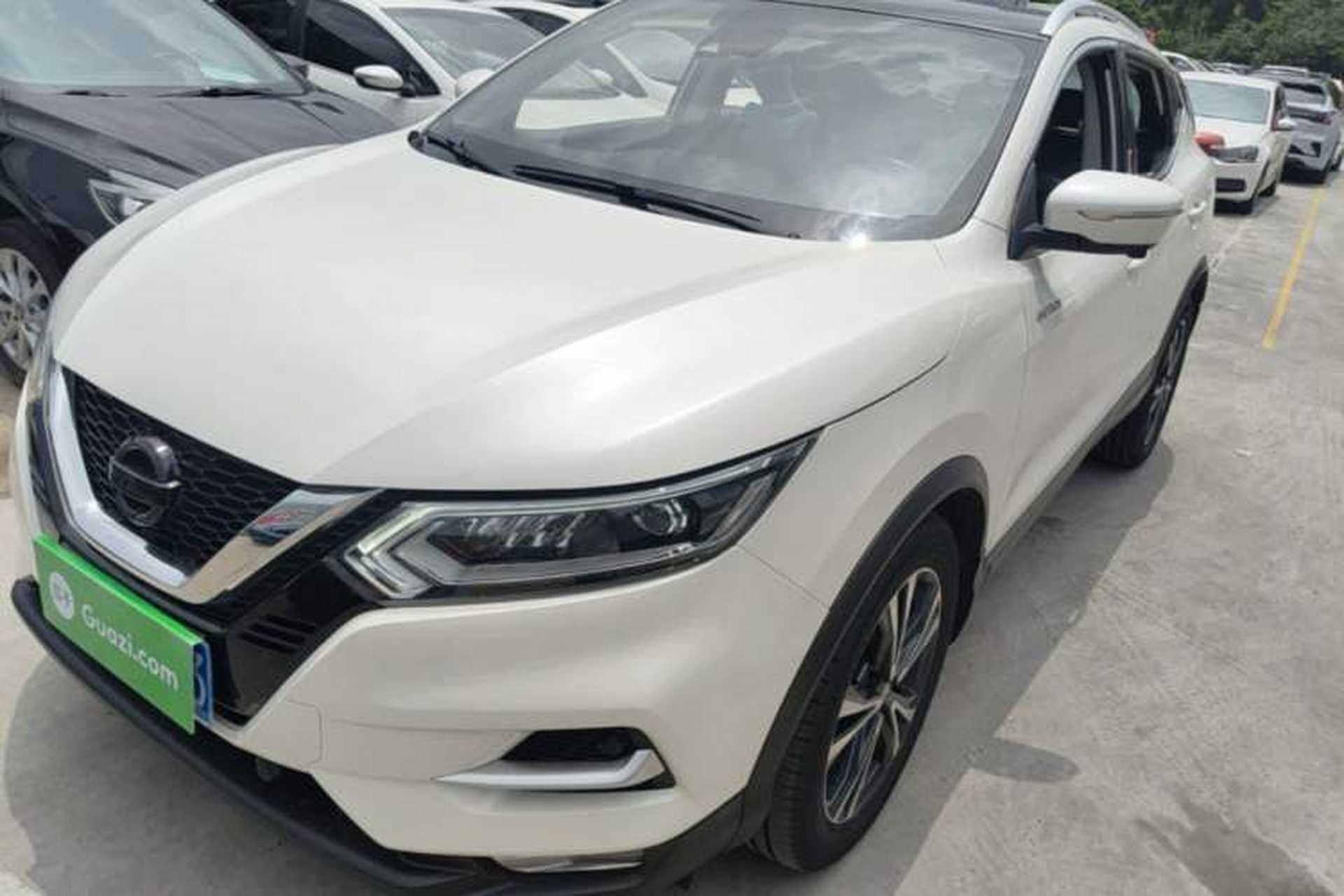 Used Nissan Qashqai 2022 2.0L CVT XV Premier Luxury Edition Front Left 45 Deg