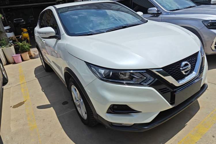 Used Nissan Qashqai 2022 2.0L CVT XV Smart Enjoyment Version Front Right 45 Deg