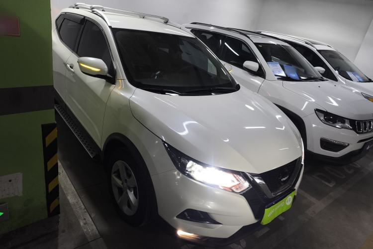 Used Nissan Qashqai 2022 2.0L CVT XV Smart Enjoyment Version Front Right 45 Deg