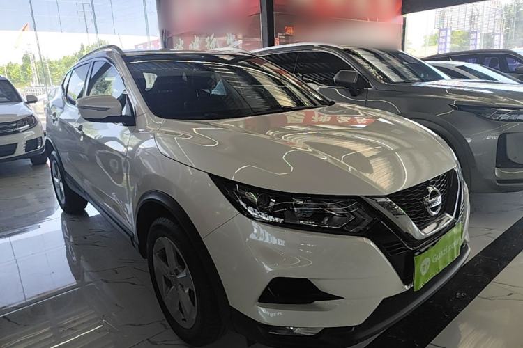 Used Nissan Qashqai 2022 2.0L CVT XV Smart Enjoyment Version Front Right 45 Deg